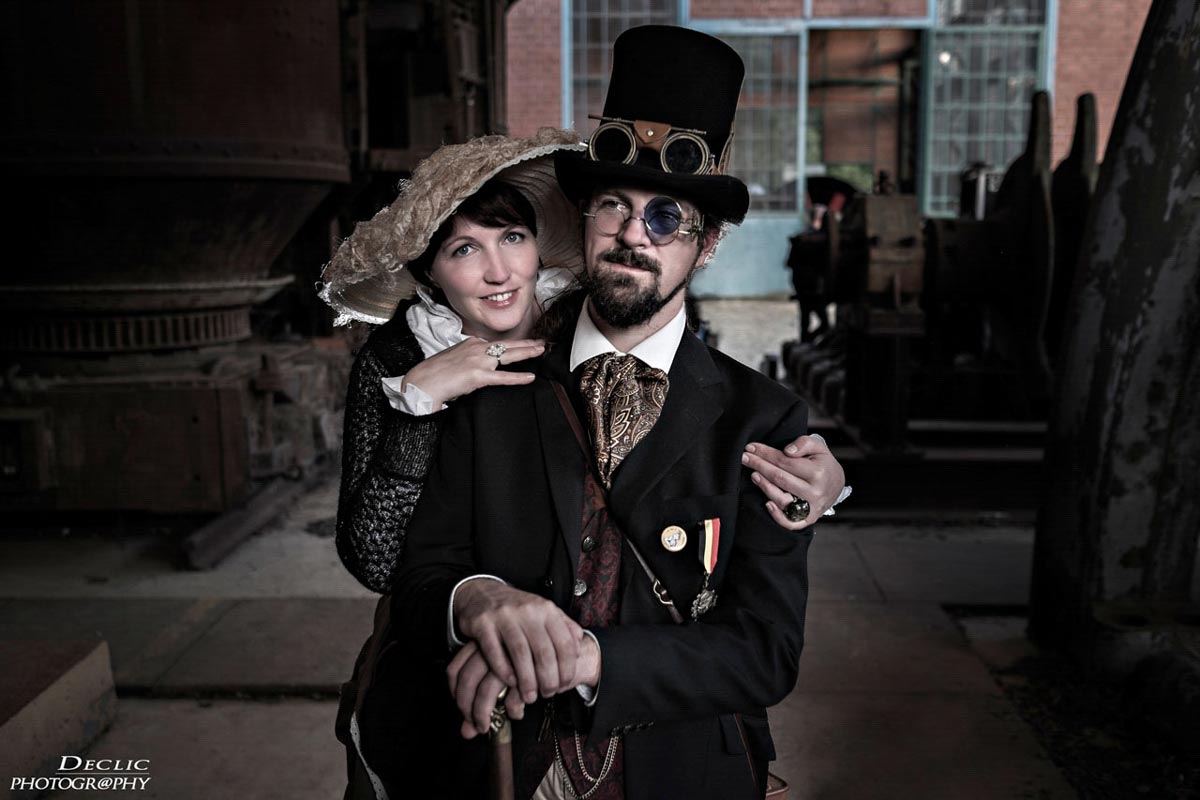 Steampunk Couple Top Hat
