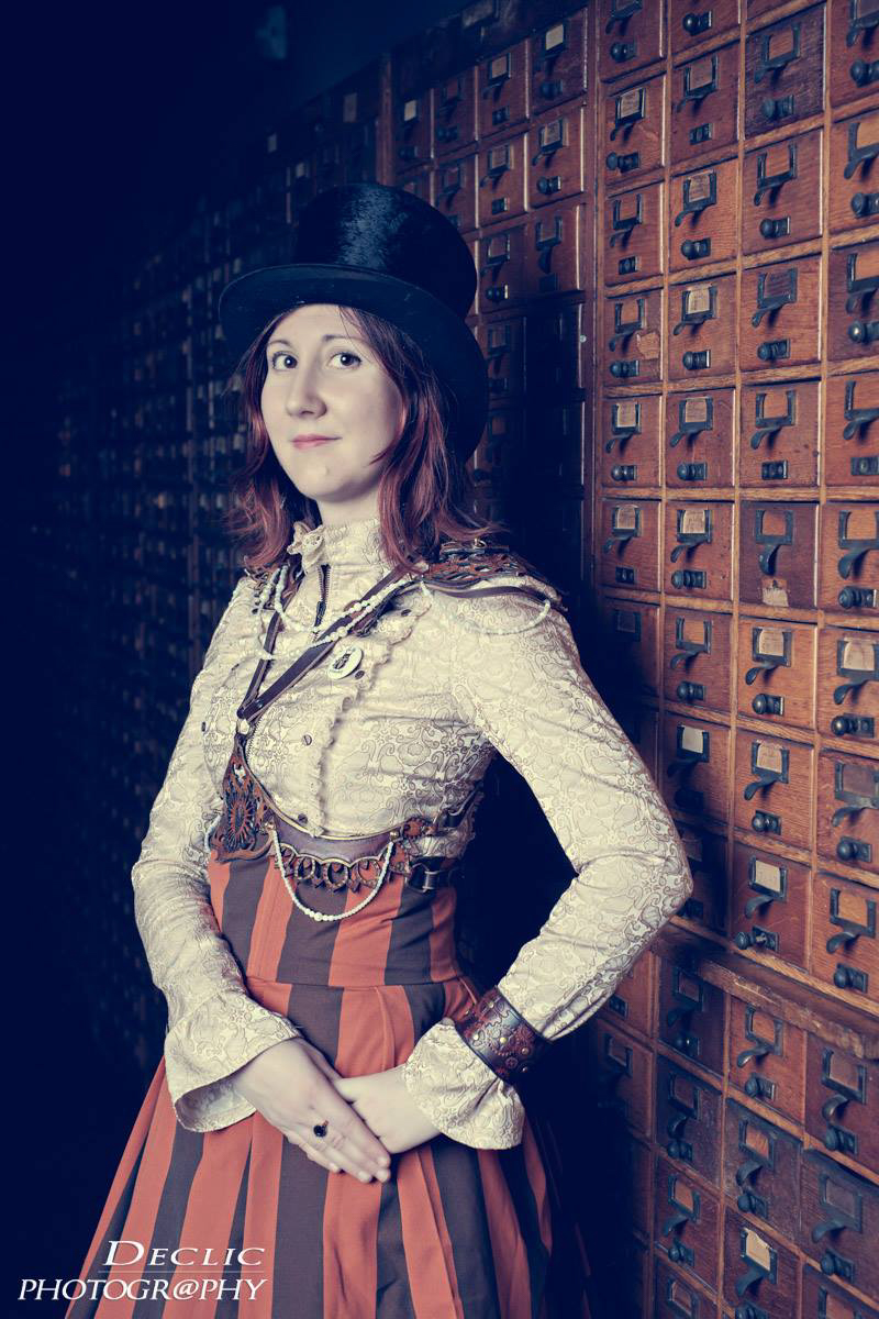 Steampunk Girl Top Hat