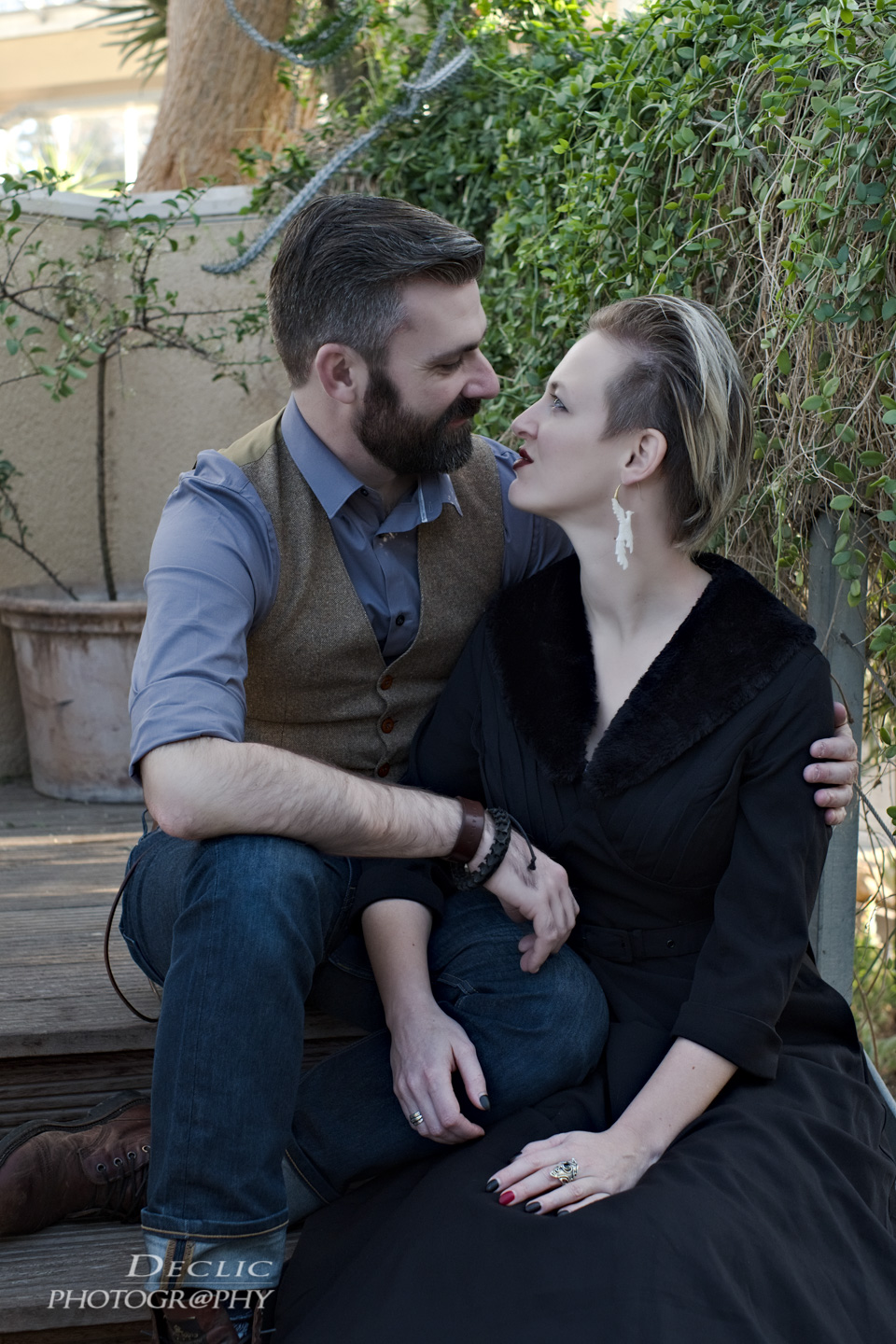 couple shooting photo